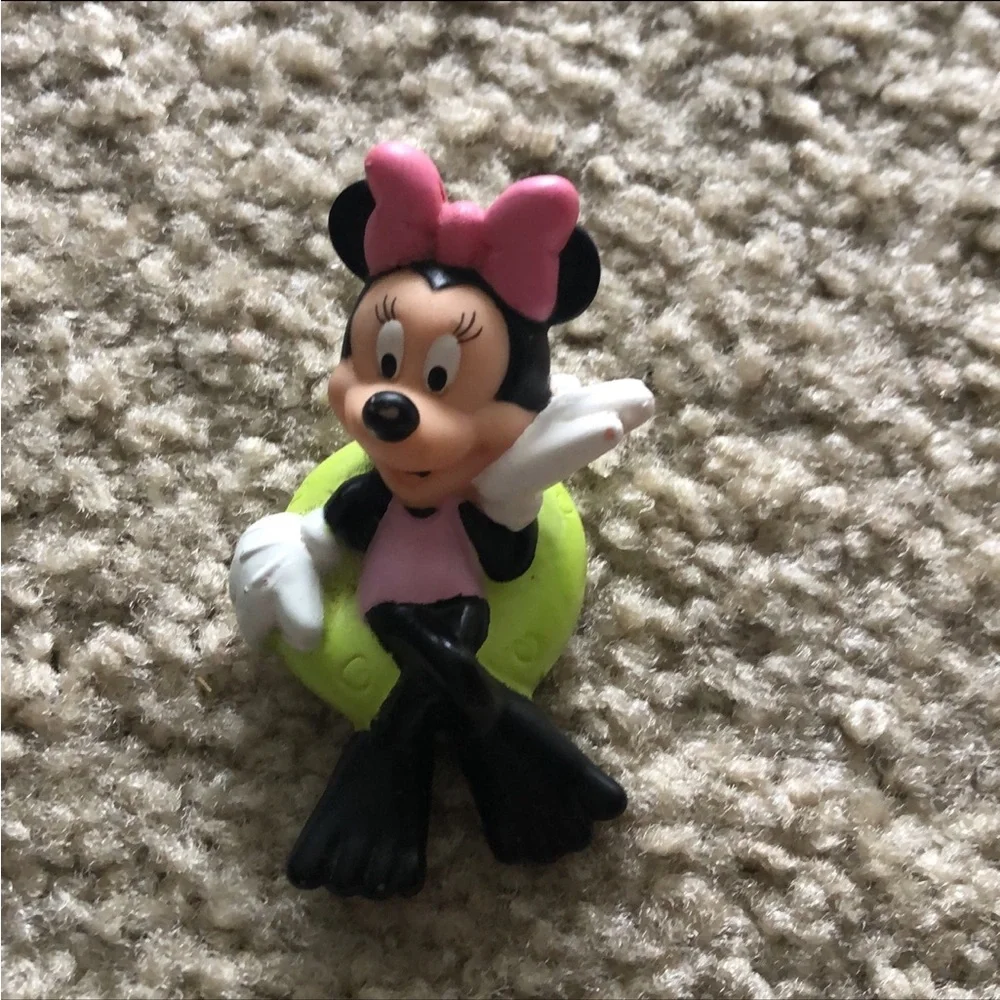 Vintage Disney action figures - daffy, minnie, and goofy
